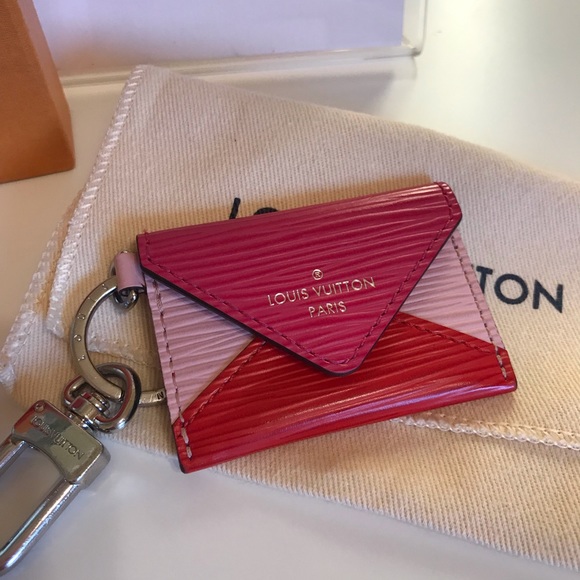 ❌SOLD❌Louis Vuitton Envelope Bag Charm - Picture 5 of 8